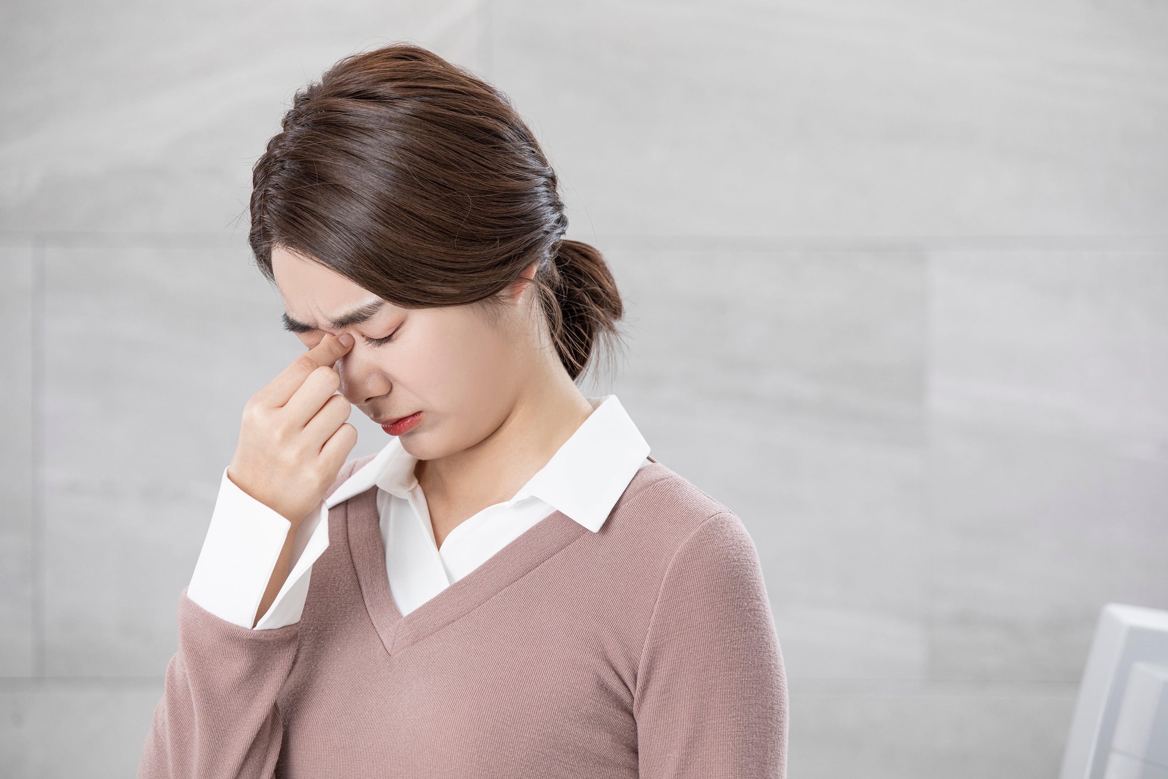 영등포망막 황반변성 총정리 | 초기증상, 암슬러 자가진단, 주사 치료 4단계